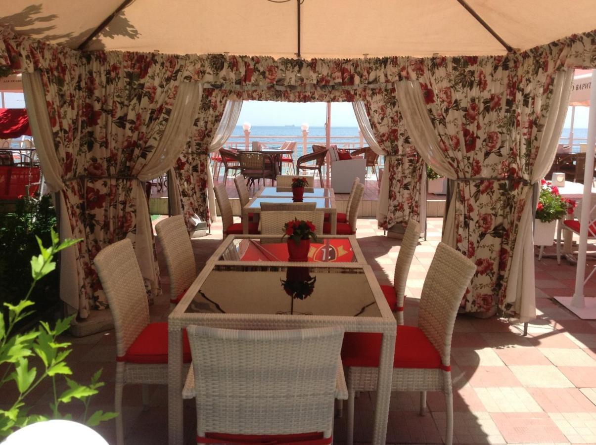 Shalanda Hotell Odessa Rom bilde